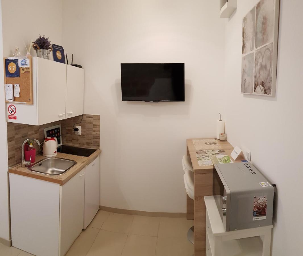 Studio Apartment Legcevic Kaštela Eksteriør billede
