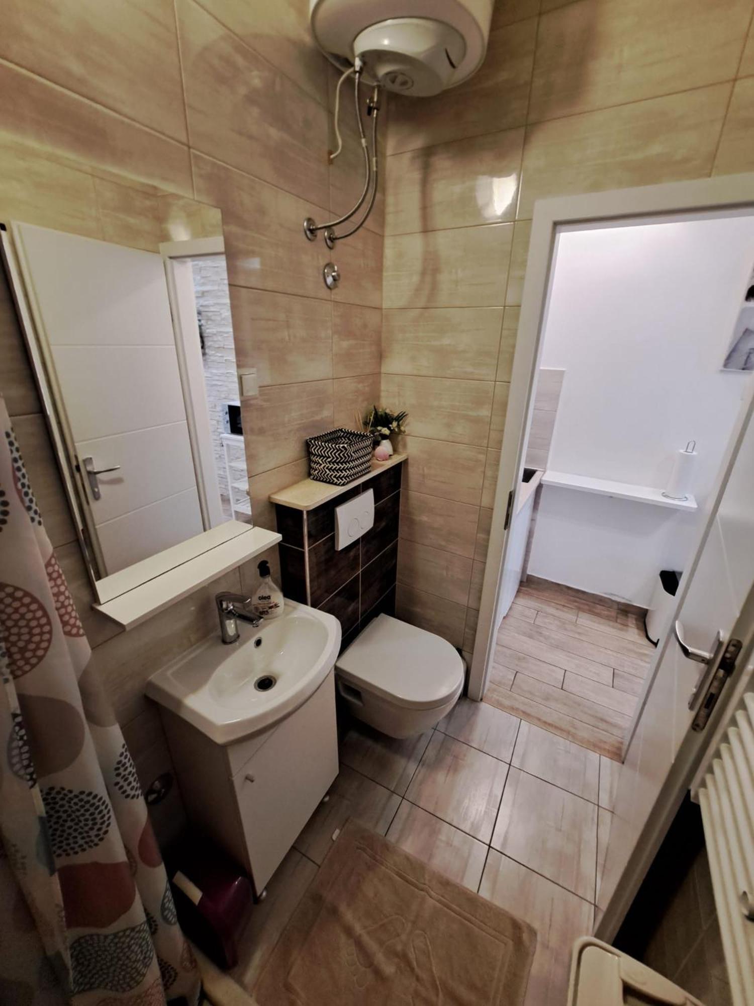 Studio Apartment Legcevic Kaštela Eksteriør billede
