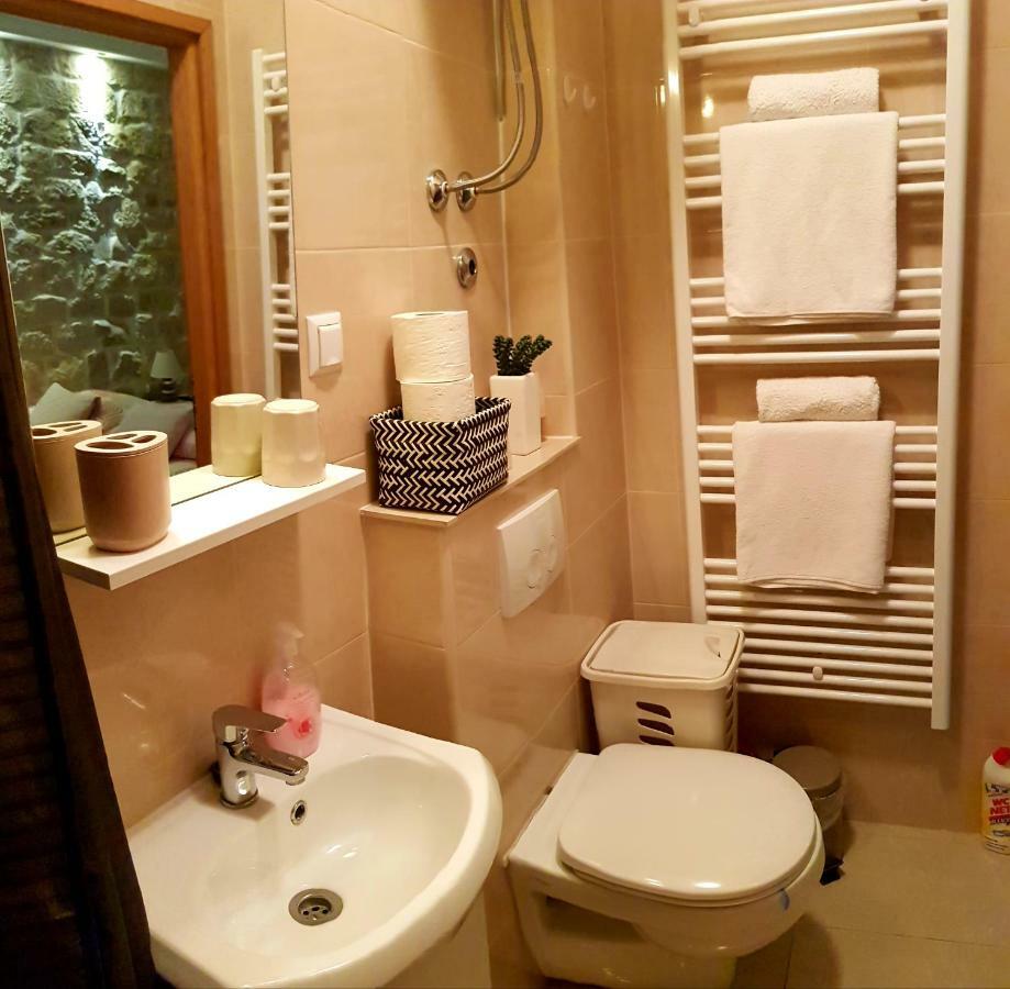 Studio Apartment Legcevic Kaštela Eksteriør billede