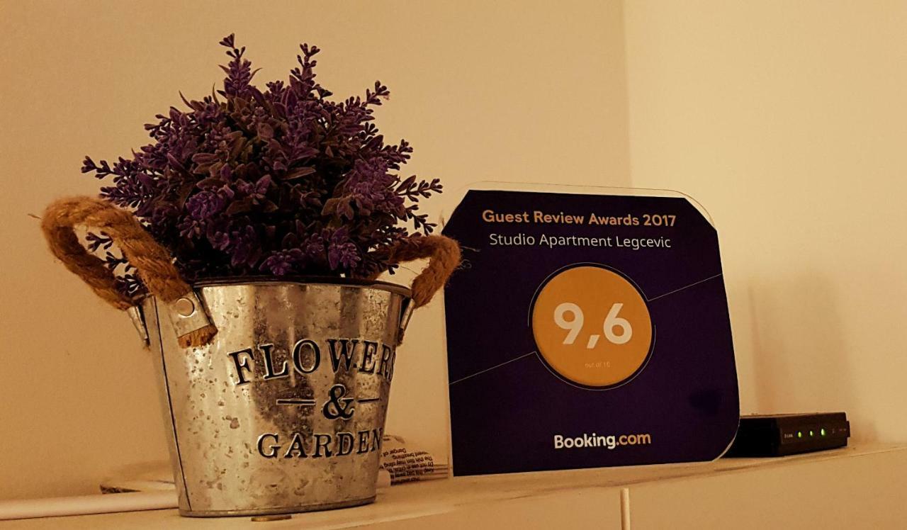 Studio Apartment Legcevic Kaštela Eksteriør billede